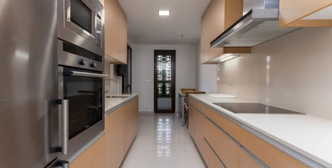 Short-term rent of penthouse in Guadalmina Baja 21