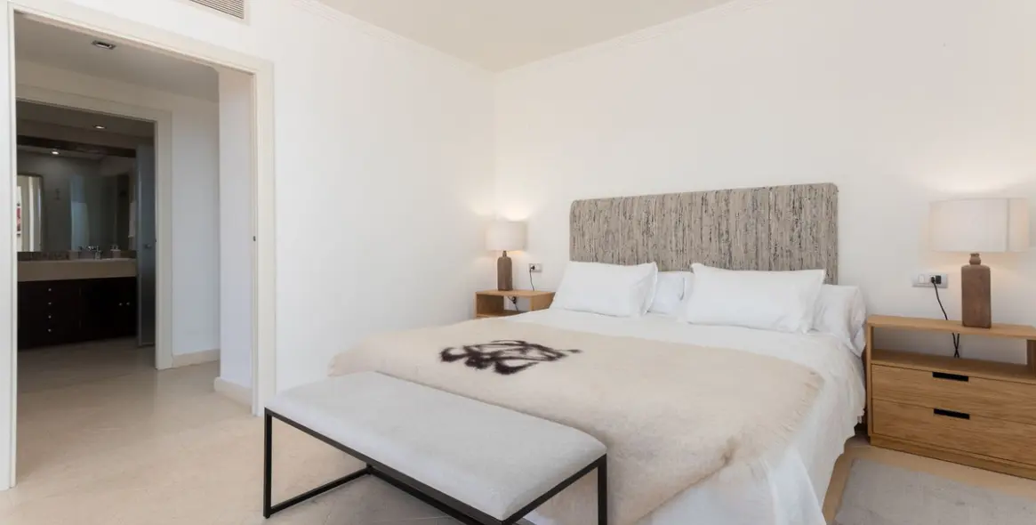 Short-term rent of penthouse in Guadalmina Baja 29