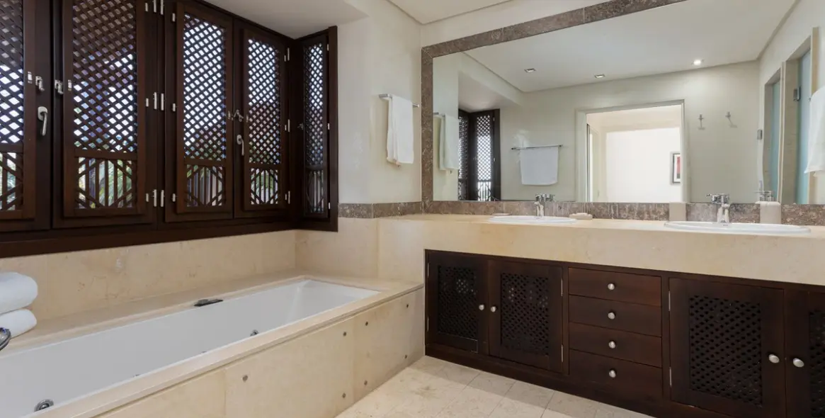 Short-term rent of penthouse in Guadalmina Baja 35