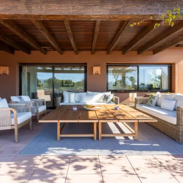 Short-term rent of penthouse in Guadalmina Baja