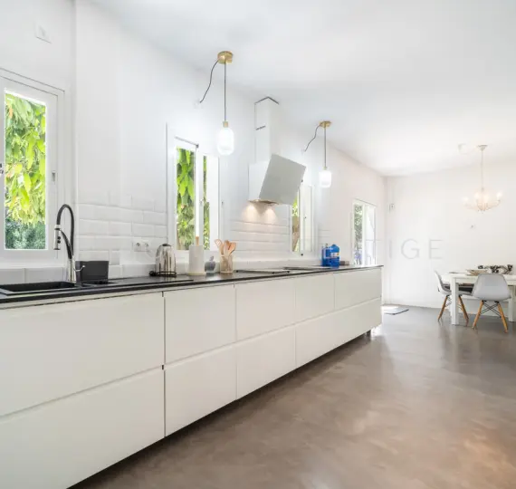 Краткосрочная аренда  отдельно стоящей виллы в Nueva Andalucía