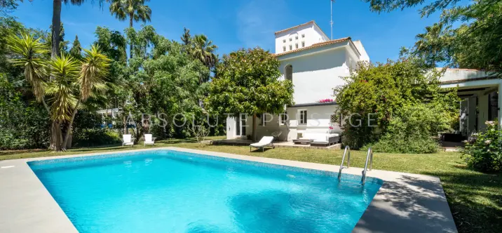 Short-term rent of detached villa in Nueva Andalucía 1