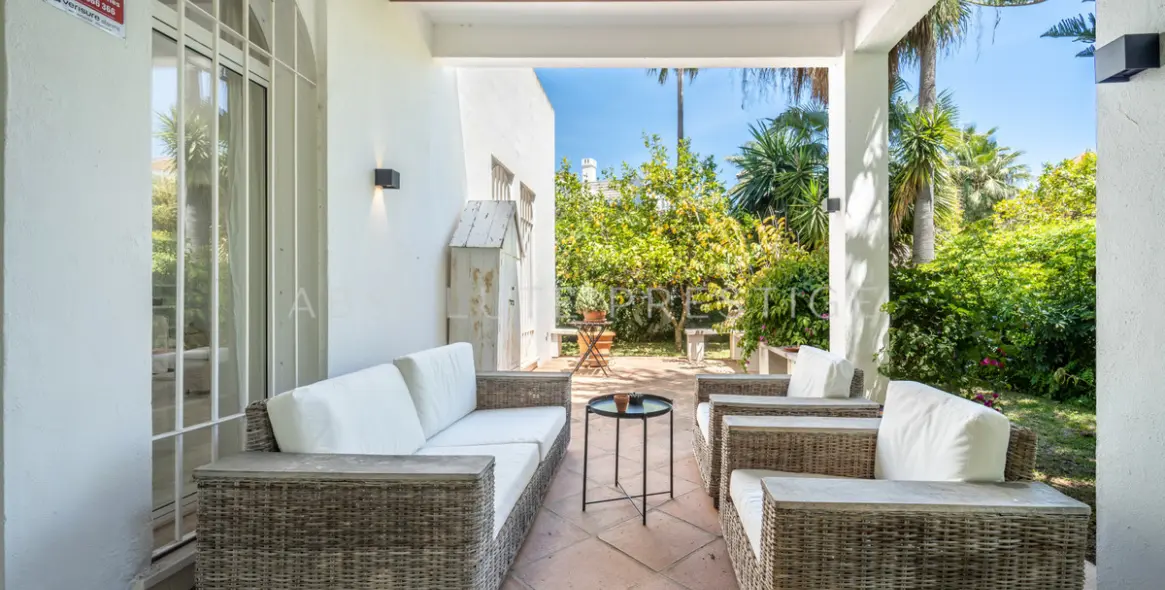 Short-term rent of detached villa in Nueva Andalucía 9