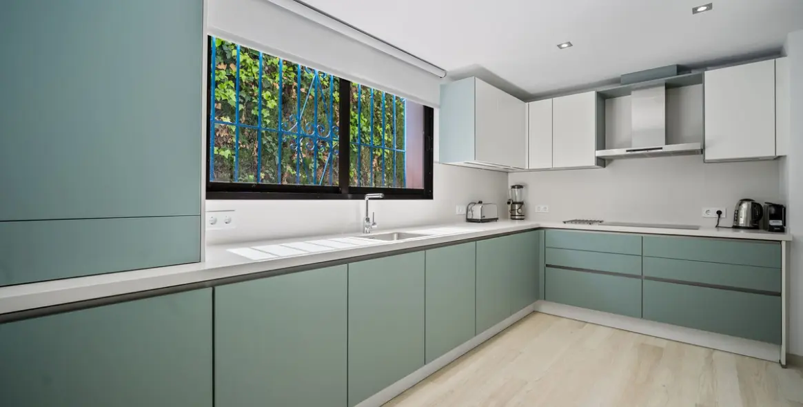 Short-term rent of detached villa in Marbella 3