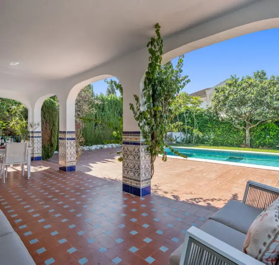 Краткосрочная аренда  отдельно стоящей виллы в Marbella