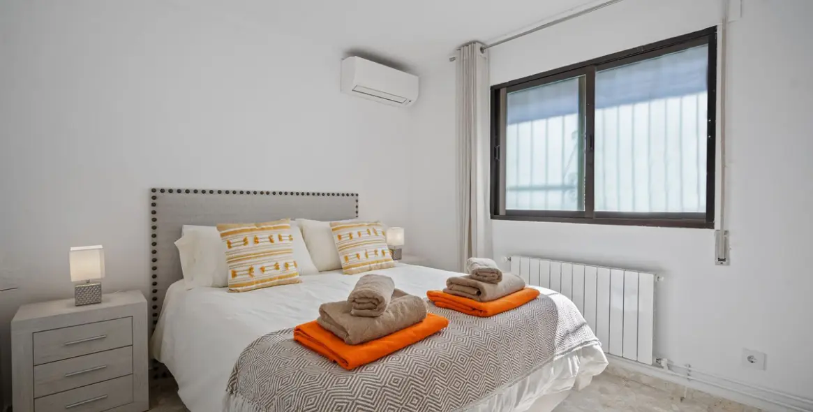 Short-term rent of detached villa in Marbella 8