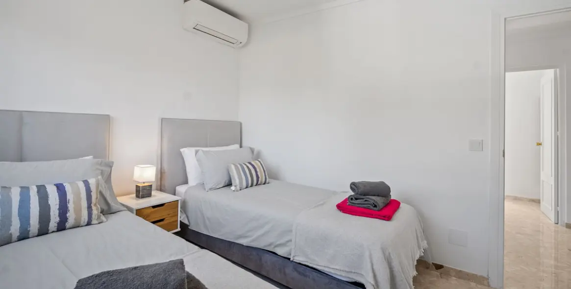 Краткосрочная аренда  отдельно стоящей виллы в Marbella 21