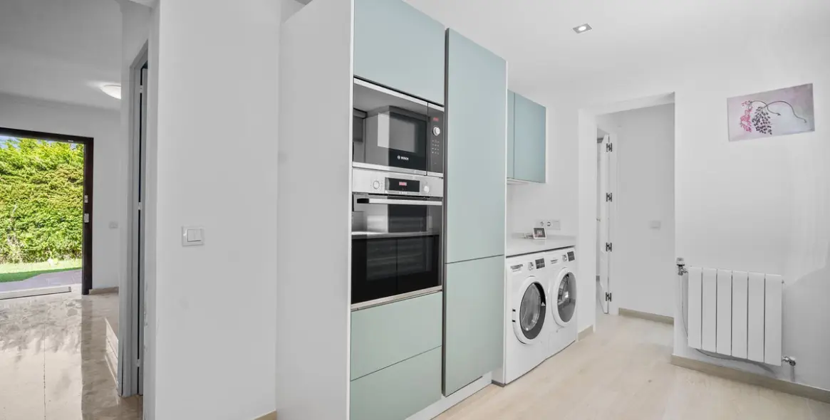 Краткосрочная аренда  отдельно стоящей виллы в Marbella 26