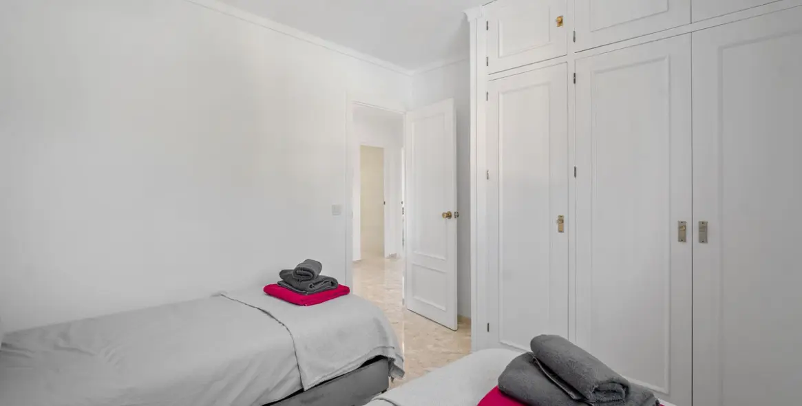 Краткосрочная аренда  отдельно стоящей виллы в Marbella 37