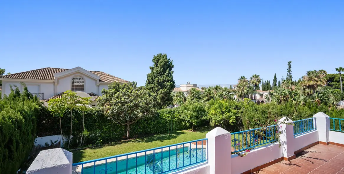 Краткосрочная аренда  отдельно стоящей виллы в Marbella 45