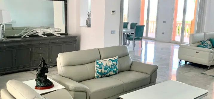 Краткосрочная аренда  отдельно стоящей виллы в Calahonda 4