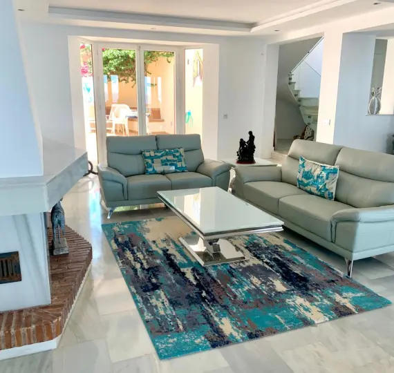 Краткосрочная аренда  отдельно стоящей виллы в Calahonda