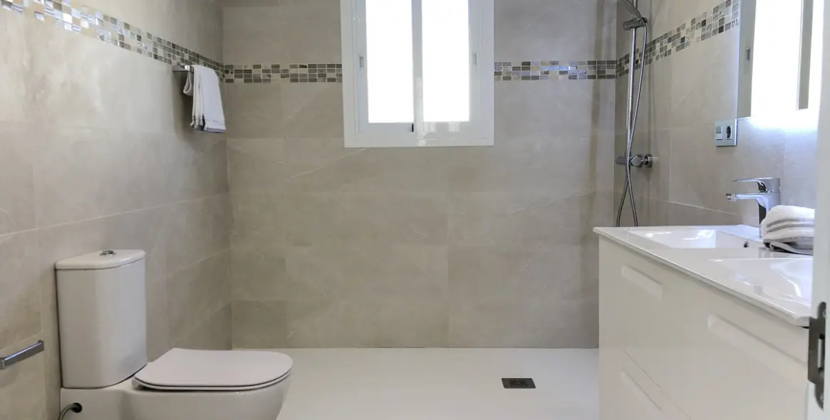 Краткосрочная аренда  отдельно стоящей виллы в Calahonda 18