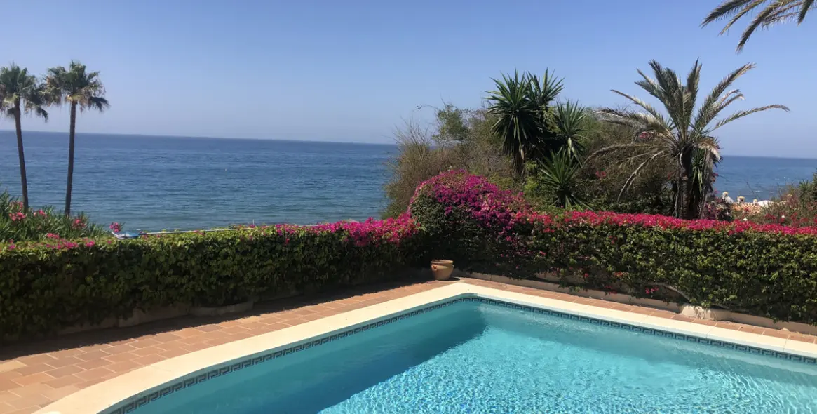 Краткосрочная аренда  отдельно стоящей виллы в Calahonda 26