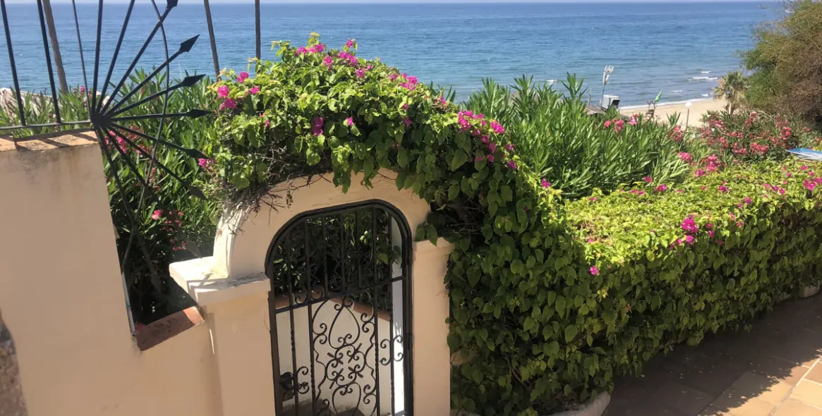 Краткосрочная аренда  отдельно стоящей виллы в Calahonda 32