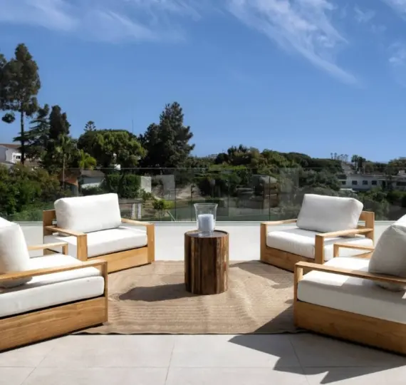 Краткосрочная аренда  отдельно стоящей виллы в Elviria