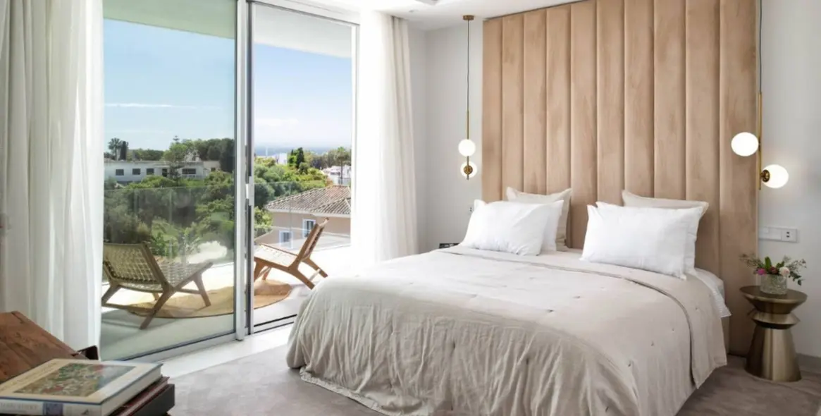 Краткосрочная аренда  отдельно стоящей виллы в Elviria 8