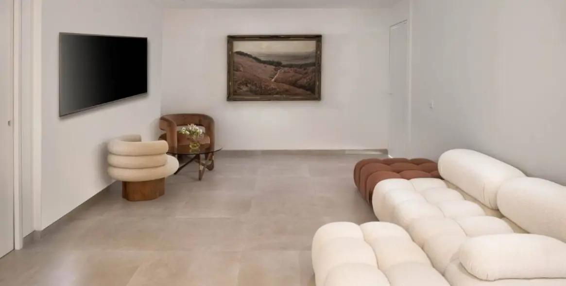 Краткосрочная аренда  отдельно стоящей виллы в Elviria 9