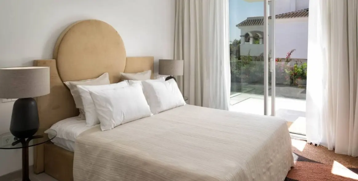 Краткосрочная аренда  отдельно стоящей виллы в Elviria 20