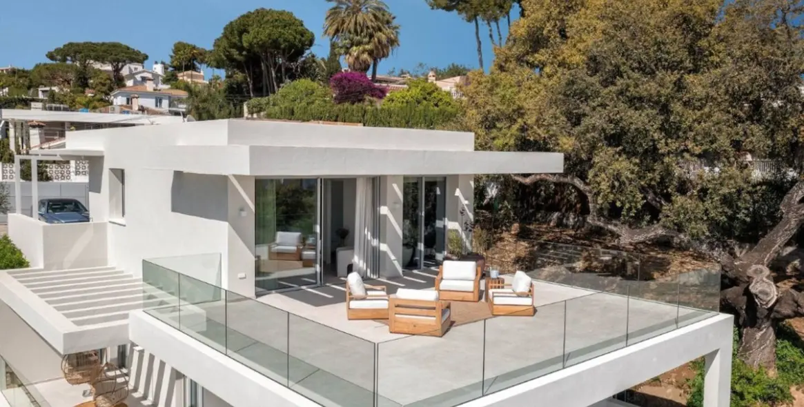 Краткосрочная аренда  отдельно стоящей виллы в Elviria 23