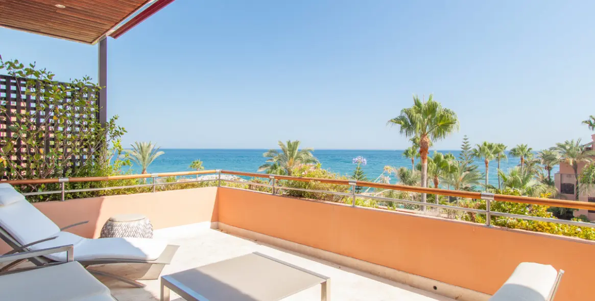 Short-term rent of penthouse in Marbella 1