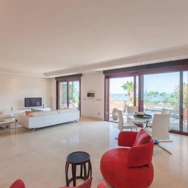 Short-term rent of penthouse in Marbella