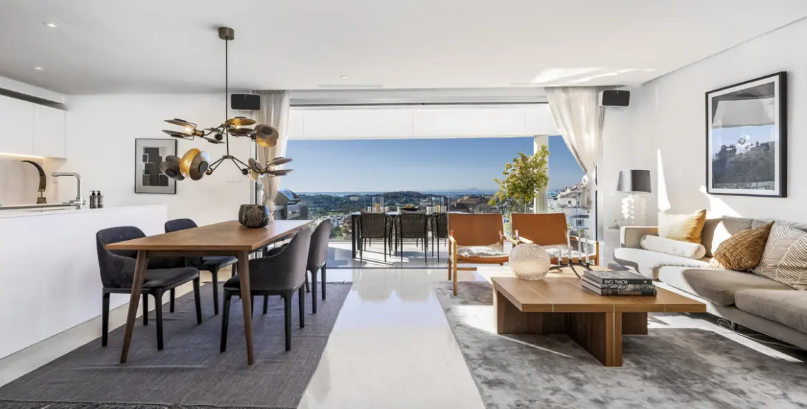 Long-term rent of penthouse duplex in Nueva Andalucía 2