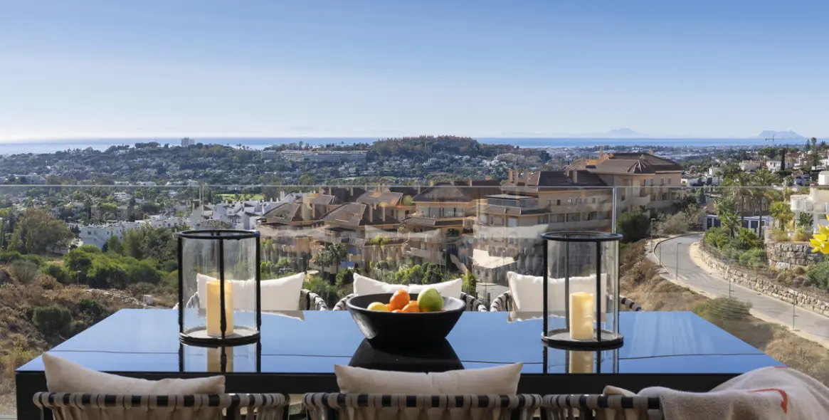 Long-term rent of penthouse duplex in Nueva Andalucía 16