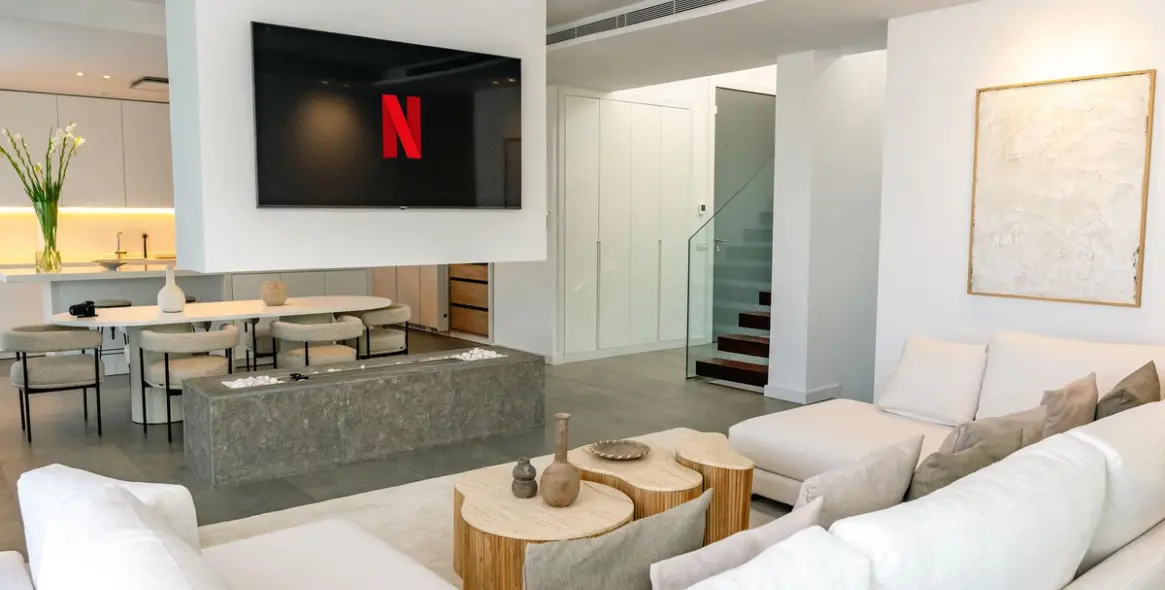 Long-term rent of detached villa in Cancelada 8