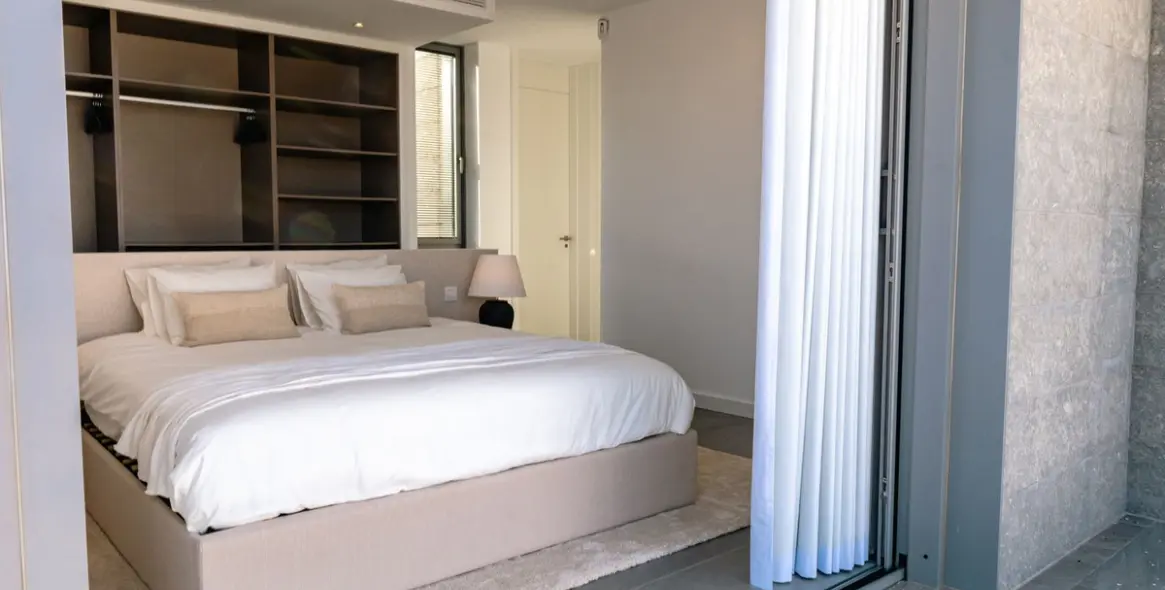 Long-term rent of detached villa in Cancelada 22