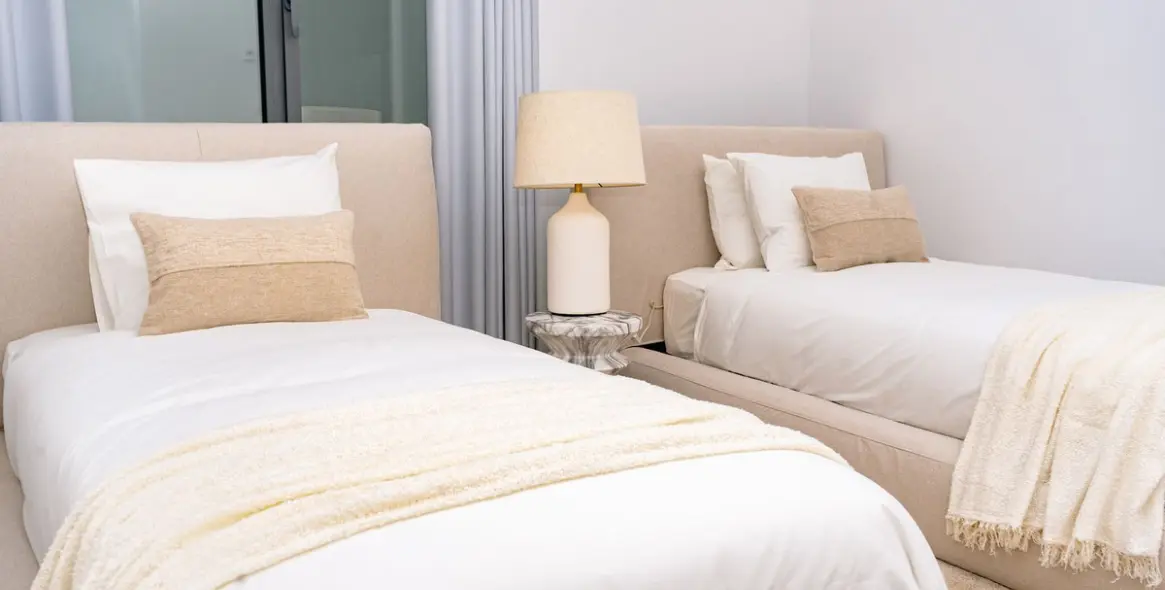 Long-term rent of detached villa in Cancelada 31