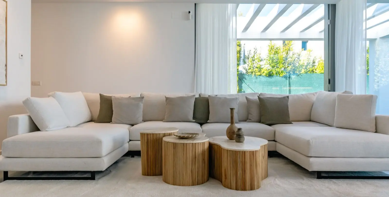 Long-term rent of detached villa in Cancelada 9