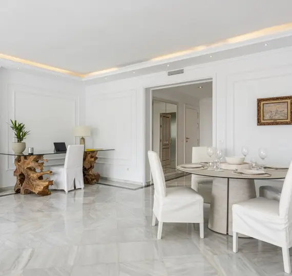 Short-term rent of middle floor apartment in The Golden Mile