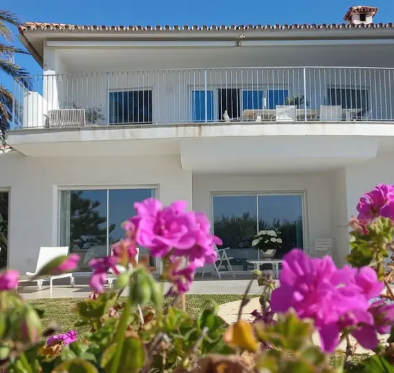 Краткосрочная аренда  отдельно стоящей виллы в El Chaparral