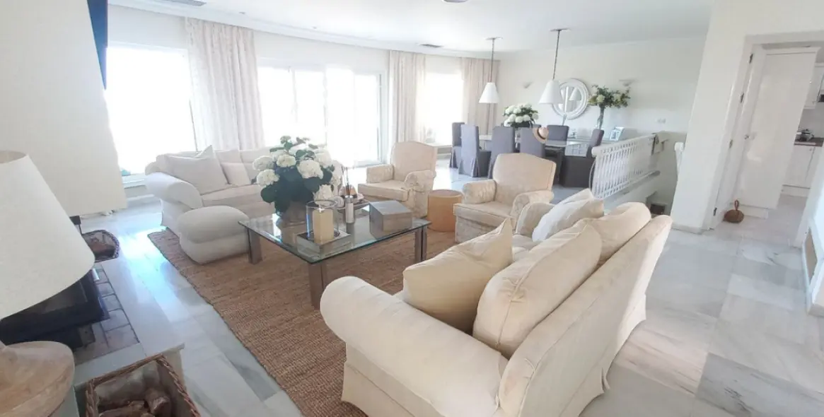 Краткосрочная аренда  отдельно стоящей виллы в El Chaparral 9