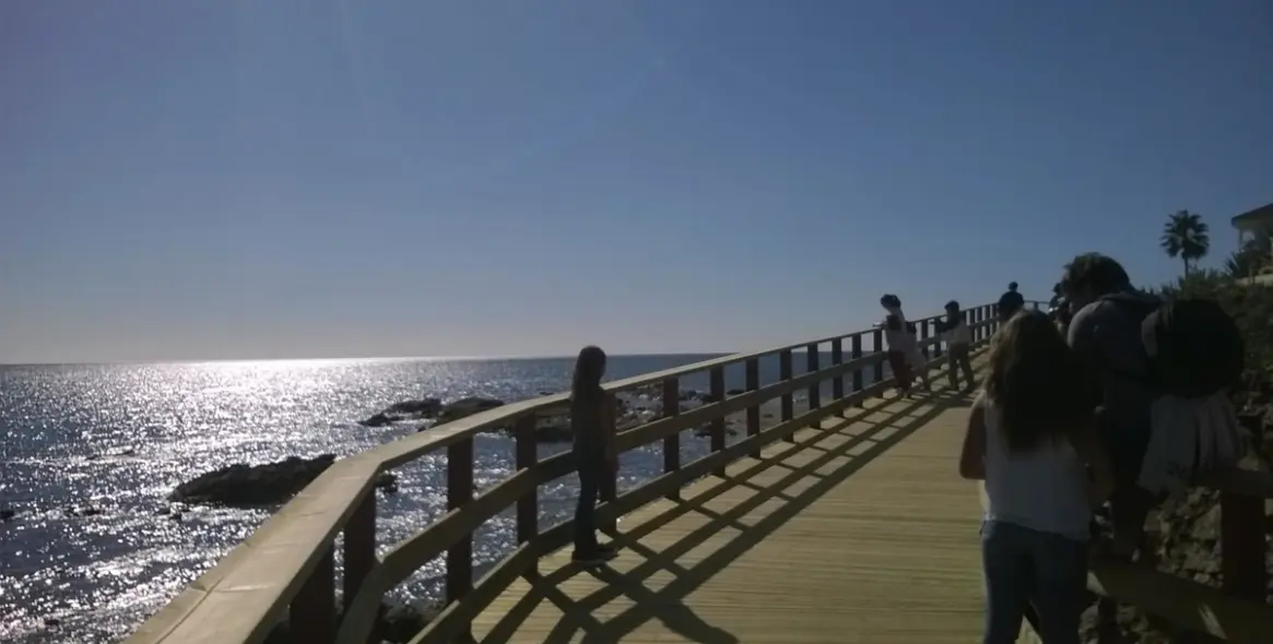 Alquiler a corto plazo de villa independiente en El Chaparral 45