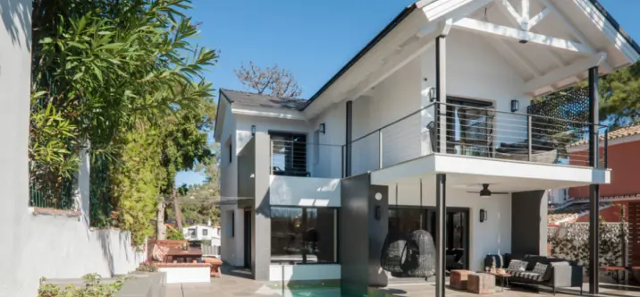 Краткосрочная аренда  отдельно стоящей виллы в Marbella 0