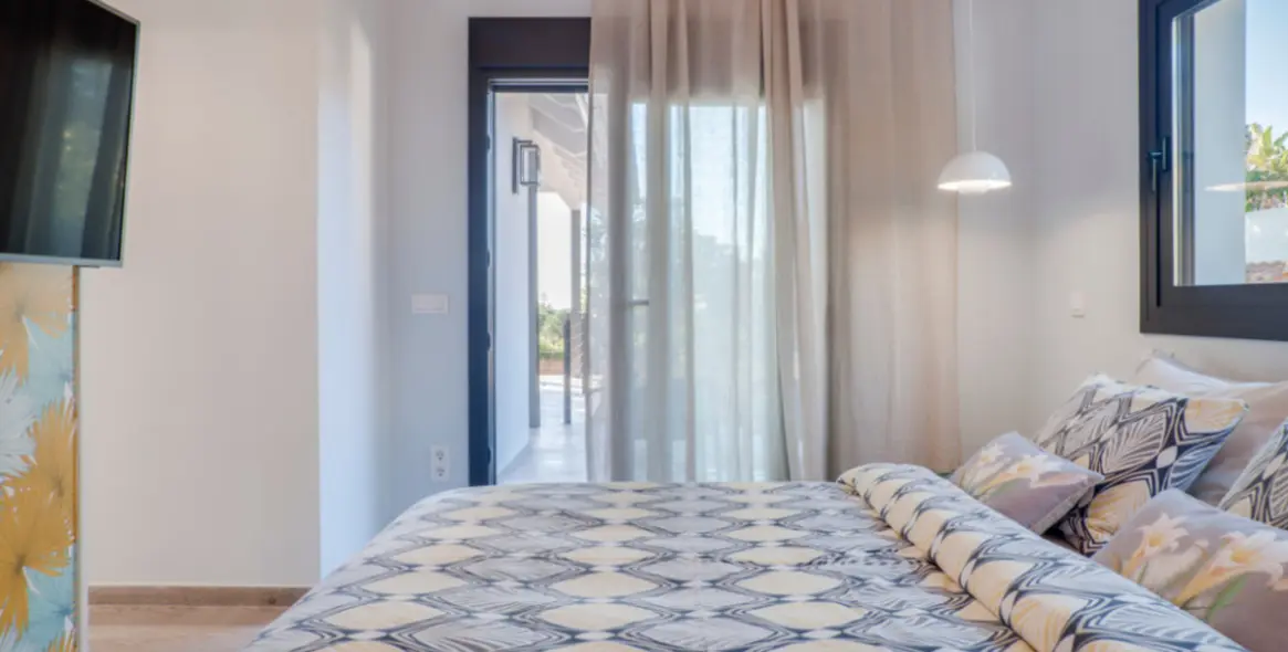 Краткосрочная аренда  отдельно стоящей виллы в Marbella 19