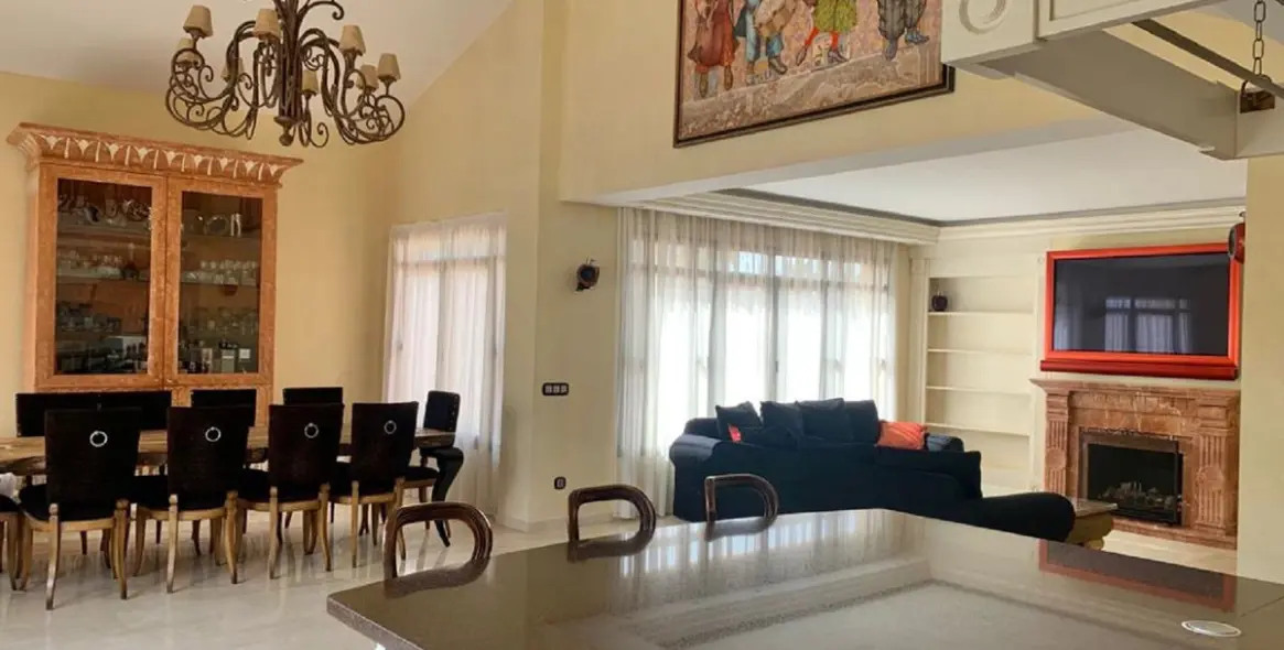 Short-term rent of penthouse duplex in Puerto Banús 5