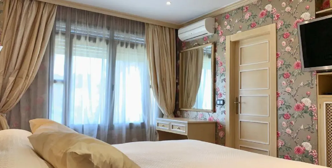 Short-term rent of penthouse duplex in Puerto Banús 9