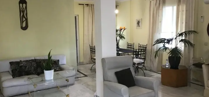 Short-term rent of detached villa in Nueva Andalucía 3
