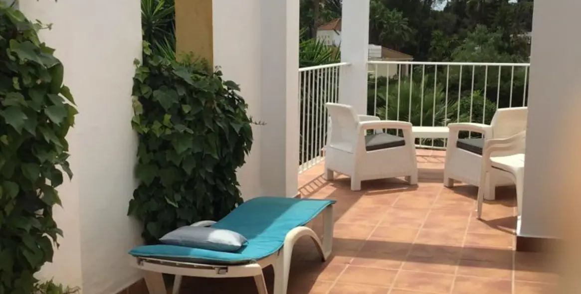 Short-term rent of detached villa in Nueva Andalucía 25