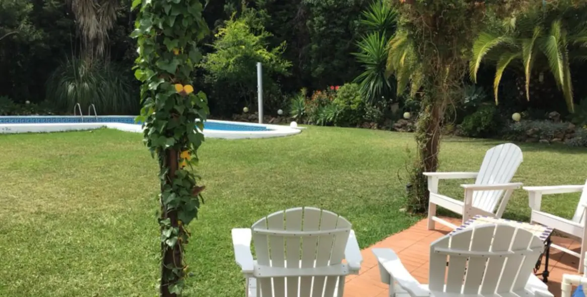Short-term rent of detached villa in Nueva Andalucía 29