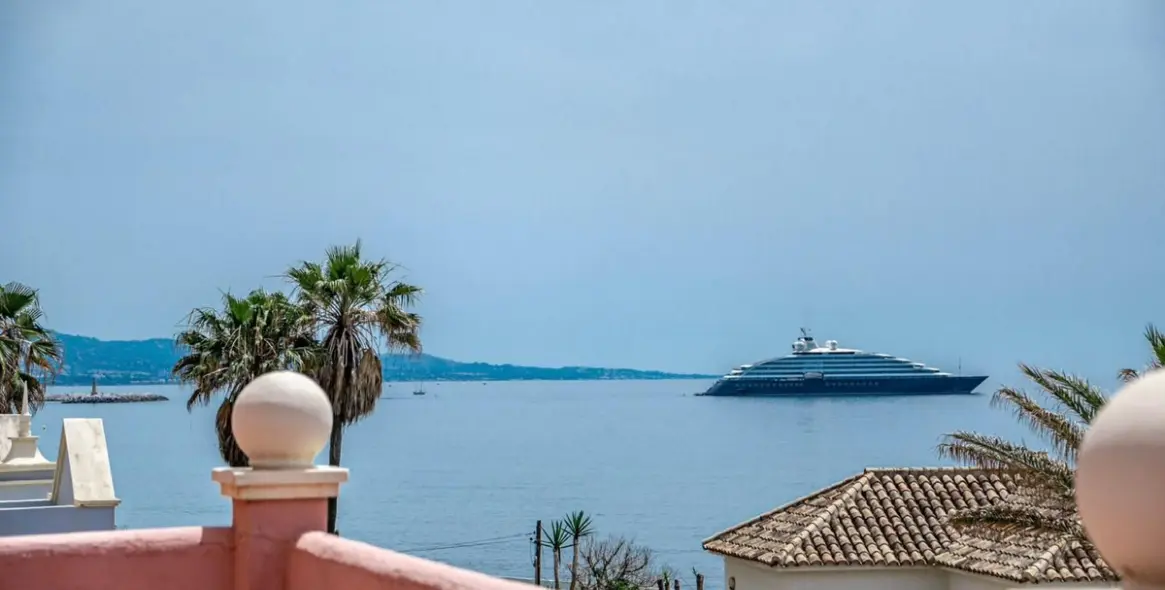 Краткосрочная аренда  отдельно стоящей виллы в Marbella 11