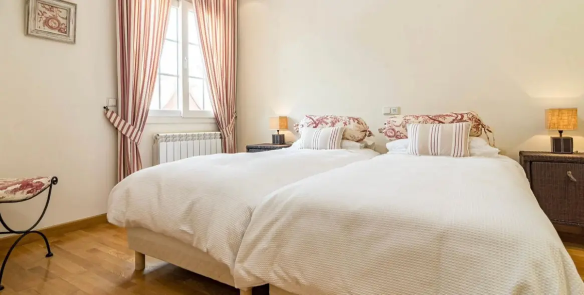 Краткосрочная аренда  отдельно стоящей виллы в Marbella 20