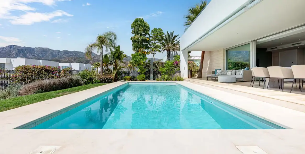 Краткосрочная аренда  отдельно стоящей виллы в Río Real 2