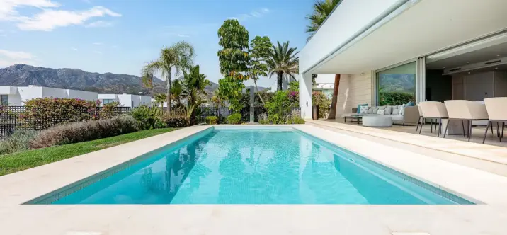 Краткосрочная аренда  отдельно стоящей виллы в Río Real 1