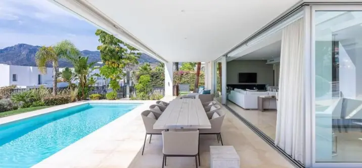 Краткосрочная аренда  отдельно стоящей виллы в Río Real 2