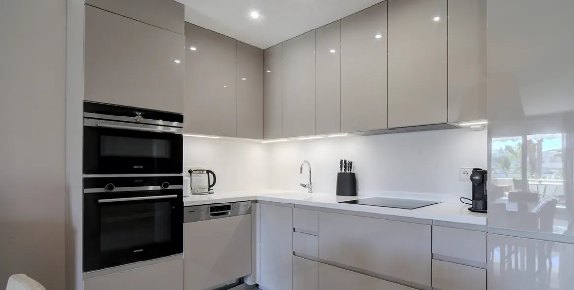 Short-term rent of middle floor apartment in Nueva Andalucía 6