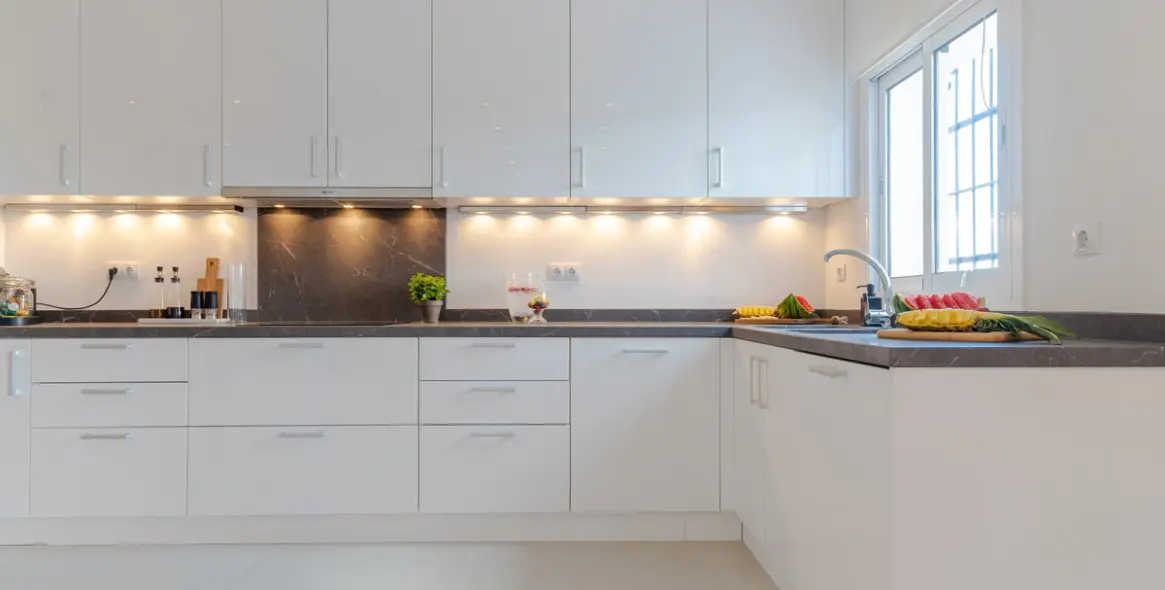 Alquiler a corto plazo de villa independiente en Nueva Andalucía 3